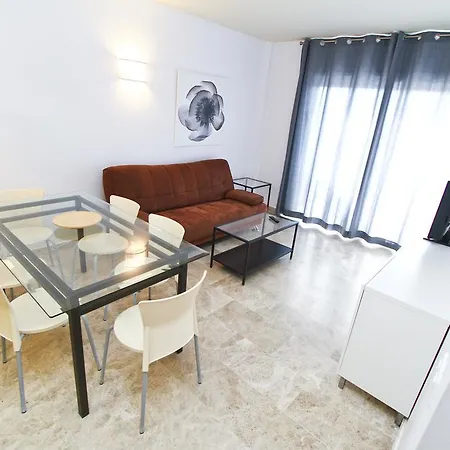 Ventura 2 Planet Costa Dorada Apartment Salou
