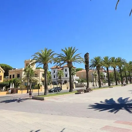 Ventura 2 Planet Costa Dorada * Salou